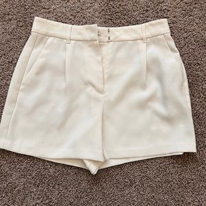 Dressy Shorts - Express Cream